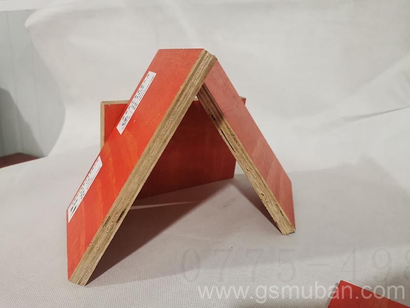 打混凝土用的模板一平方米多少錢(qián)？