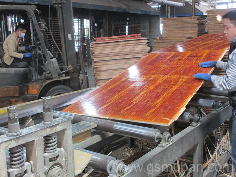 工程膠合板價(jià)格多少一張？減少 50%左右費(fèi)用