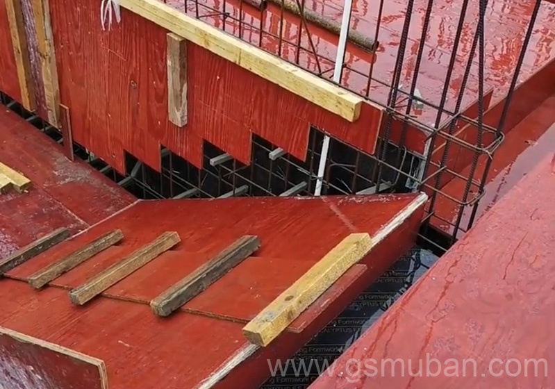 建筑覆膜板價(jià)格多少？不同厚度的覆膜板價(jià)格